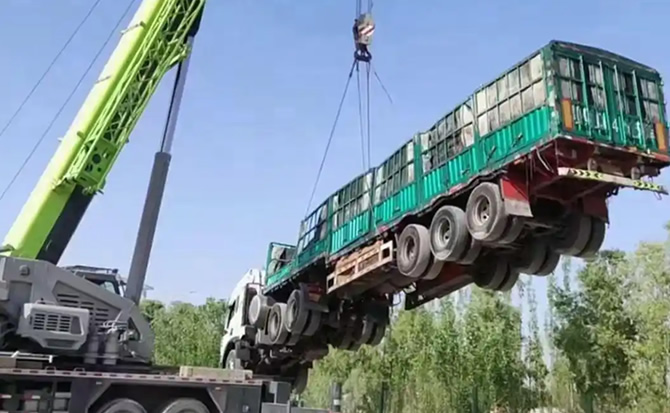 凤庆道路脱困救援案例